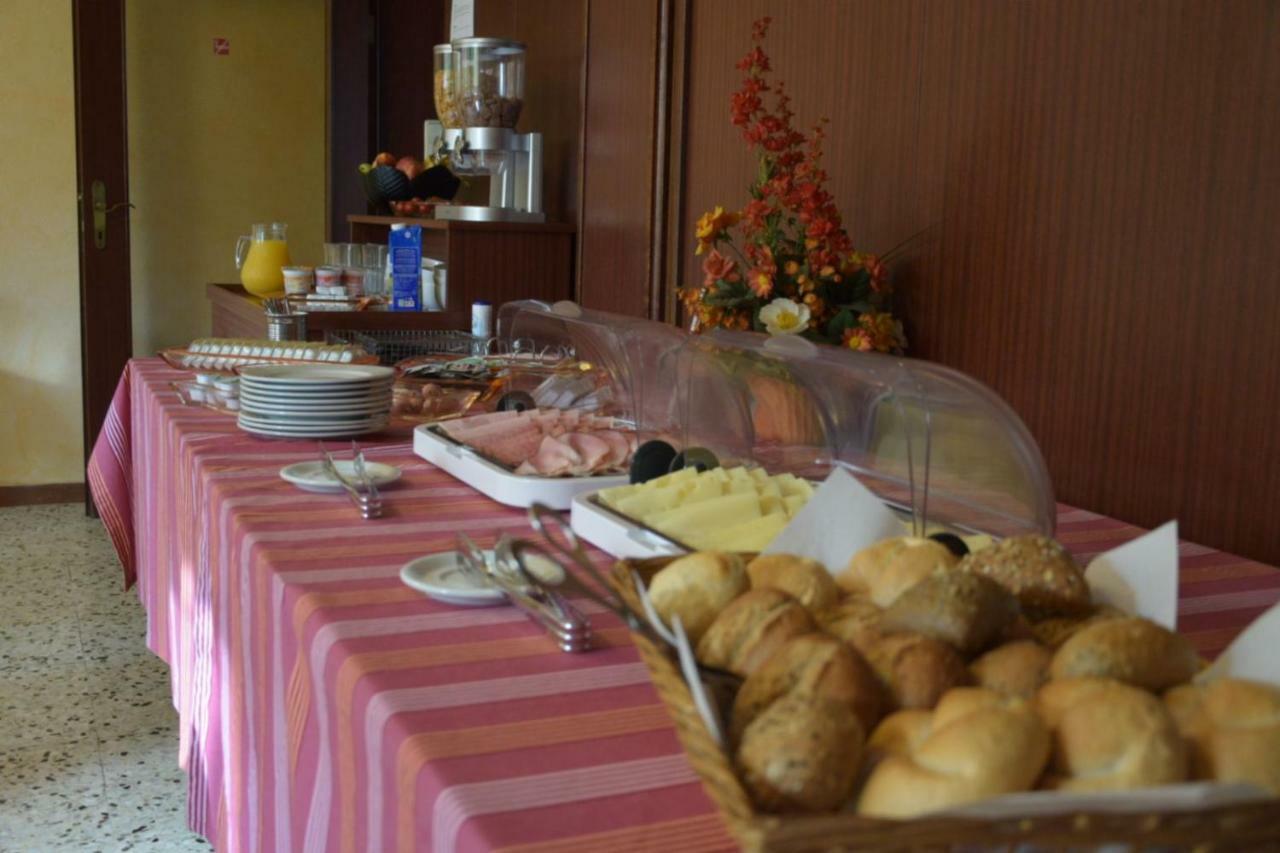 Fruehstueckspension Matheidl Ferlach Esterno foto